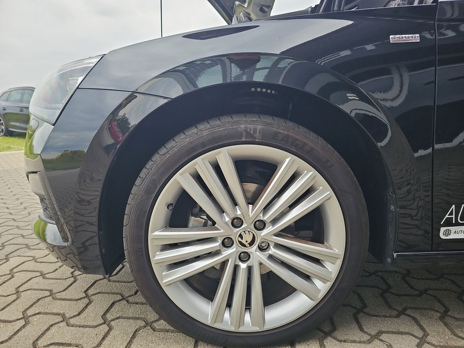 Fahrzeugabbildung SKODA Scala Tour 1.0 TSI ACC KAMERA LED