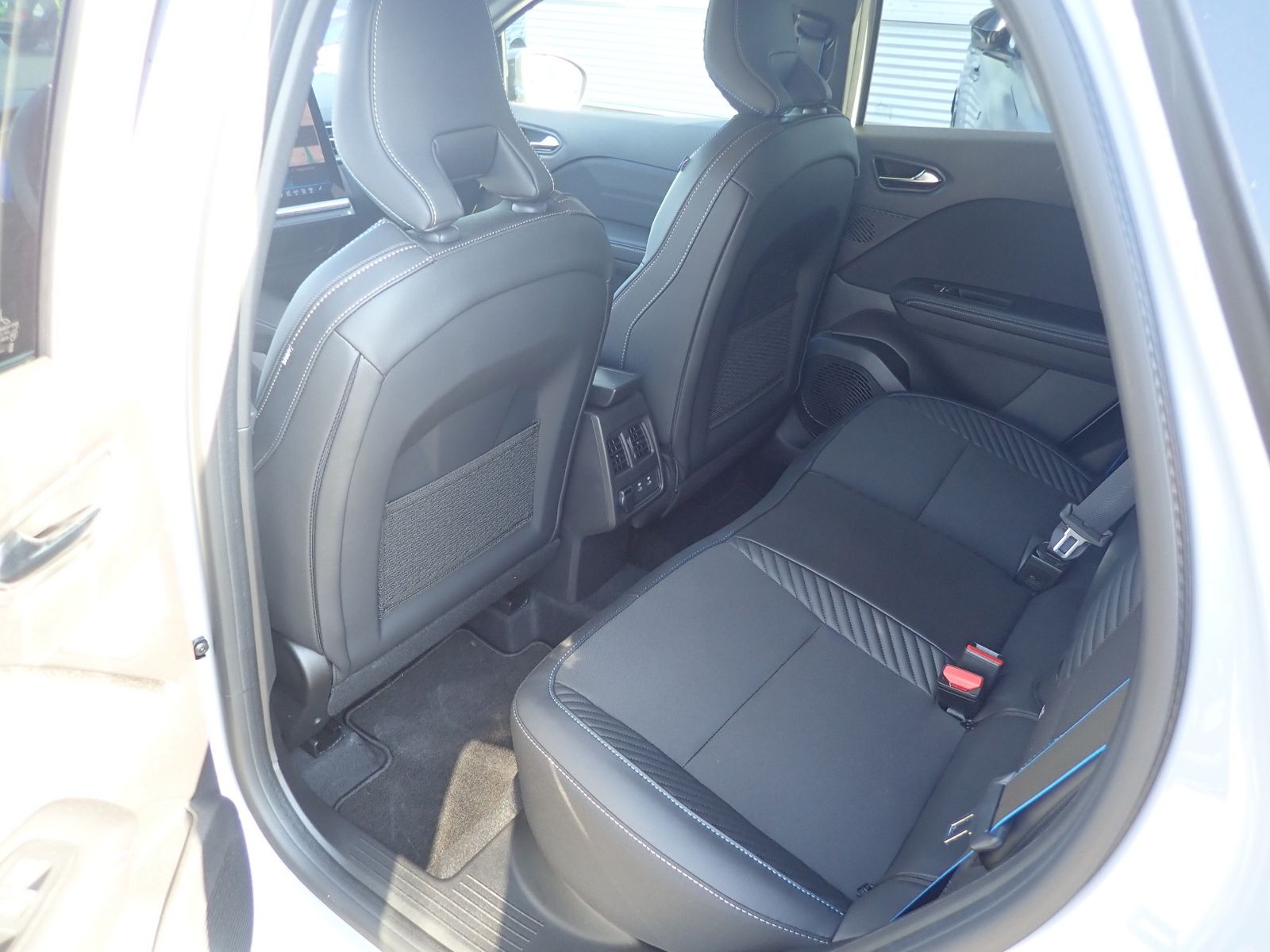 Fahrzeugabbildung Renault Symbioz Esprit Alpine E-TECH Full Hybrid 160