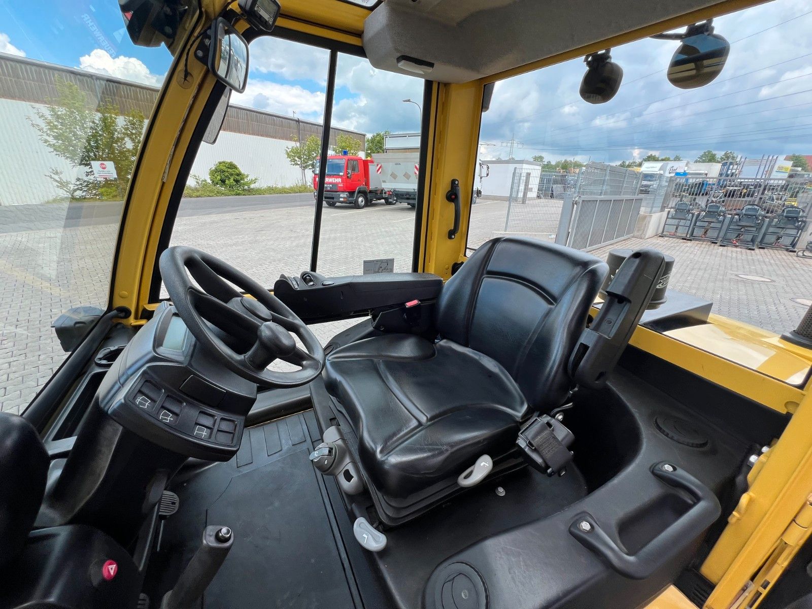 Fahrzeugabbildung Hyster H8.0 FT9 / nur 1.426h! / Triplex: 5,52m / ZVG
