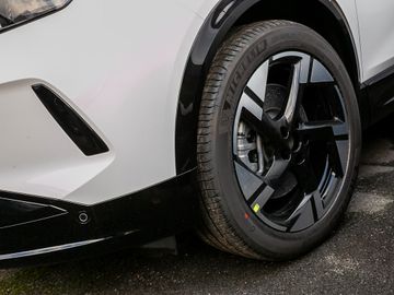 Opel Grandland 1.6 Plug-in-Hybrid 143 kW GS Kamera