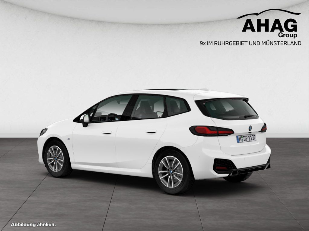 BMW 223 Active Tourer - Bild 6