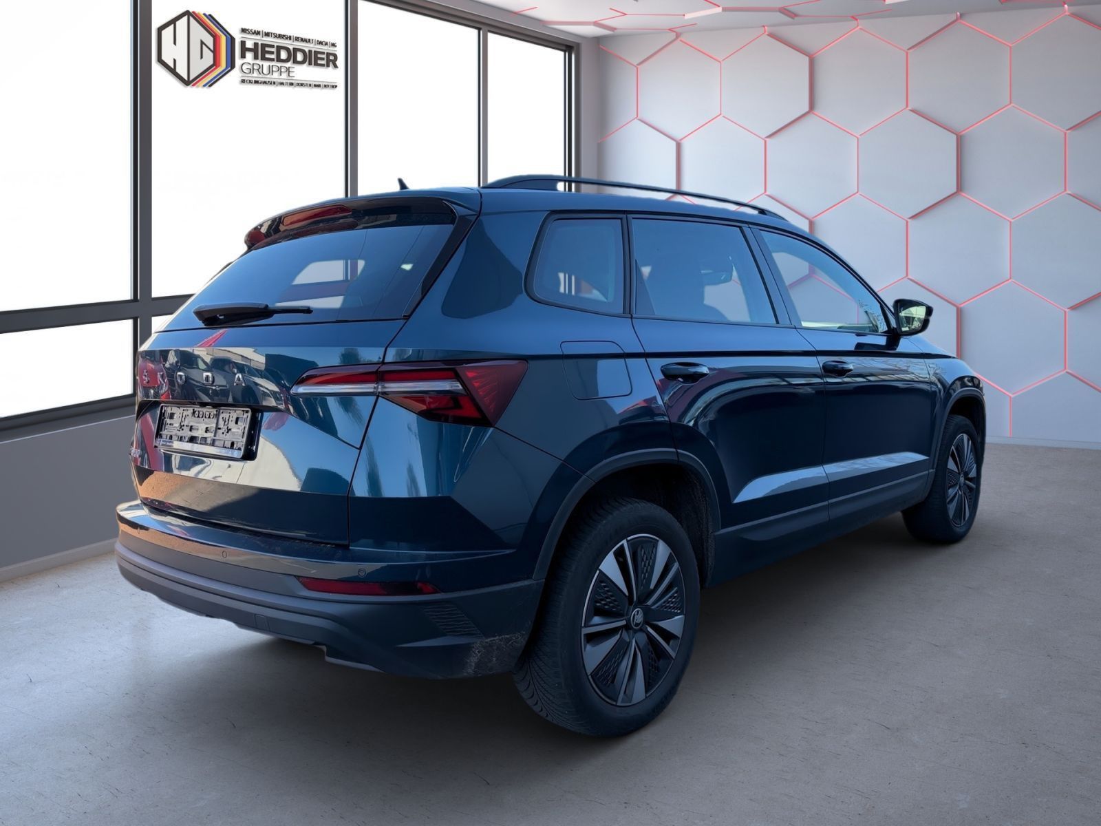 Fahrzeugabbildung SKODA Karoq 1.5 TSI ACT Tour OPF*SHZ*NAVI*Kamera*