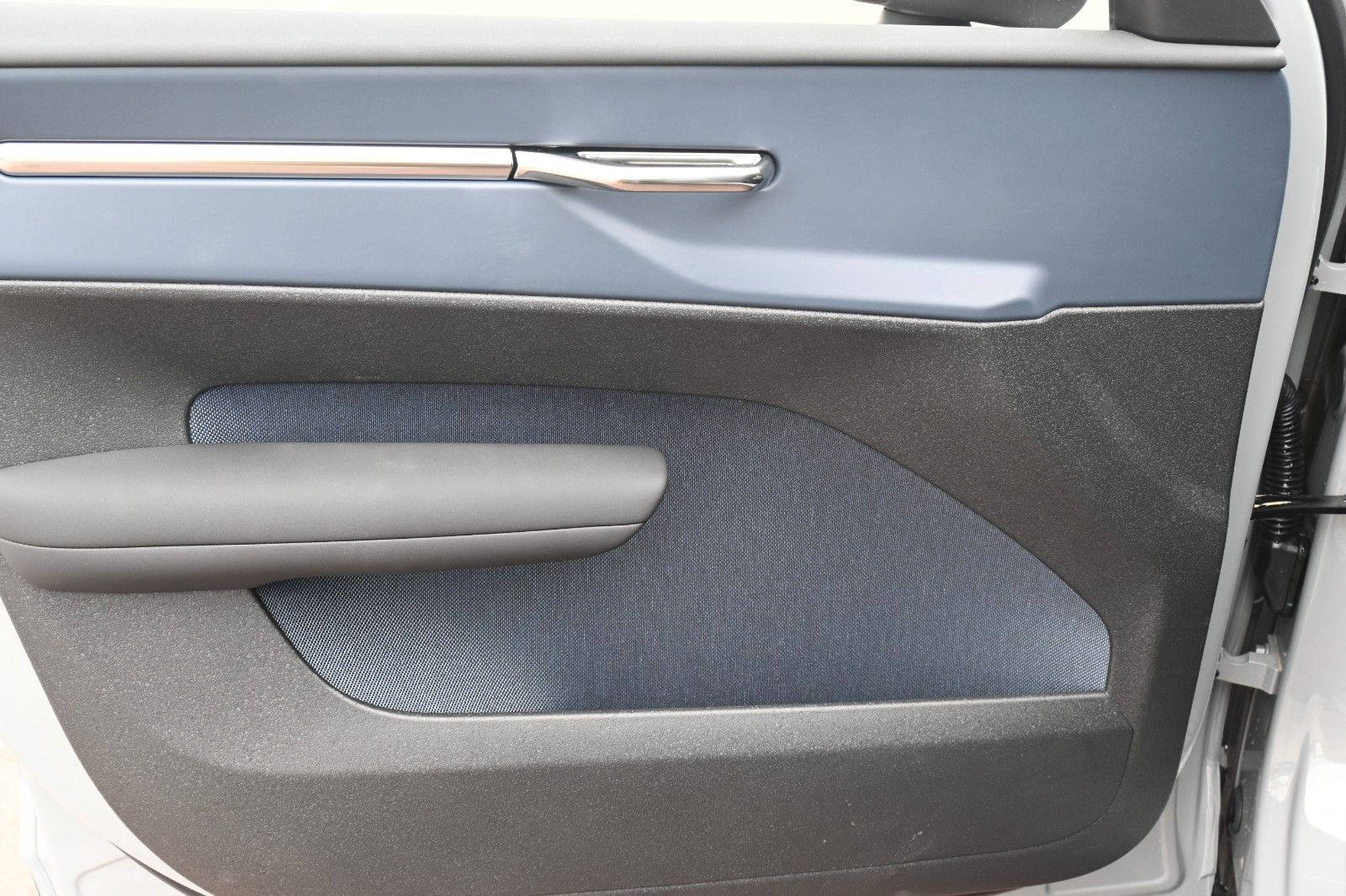 Fahrzeugabbildung Volvo EX30 Cross Country Ultra Twin Motor Performance