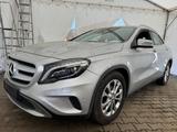 Mercedes-Benz GLA 220 CDI 4Matic Automatik Leder Xenon - Mercedes-Benz GLA 220 aus 2014