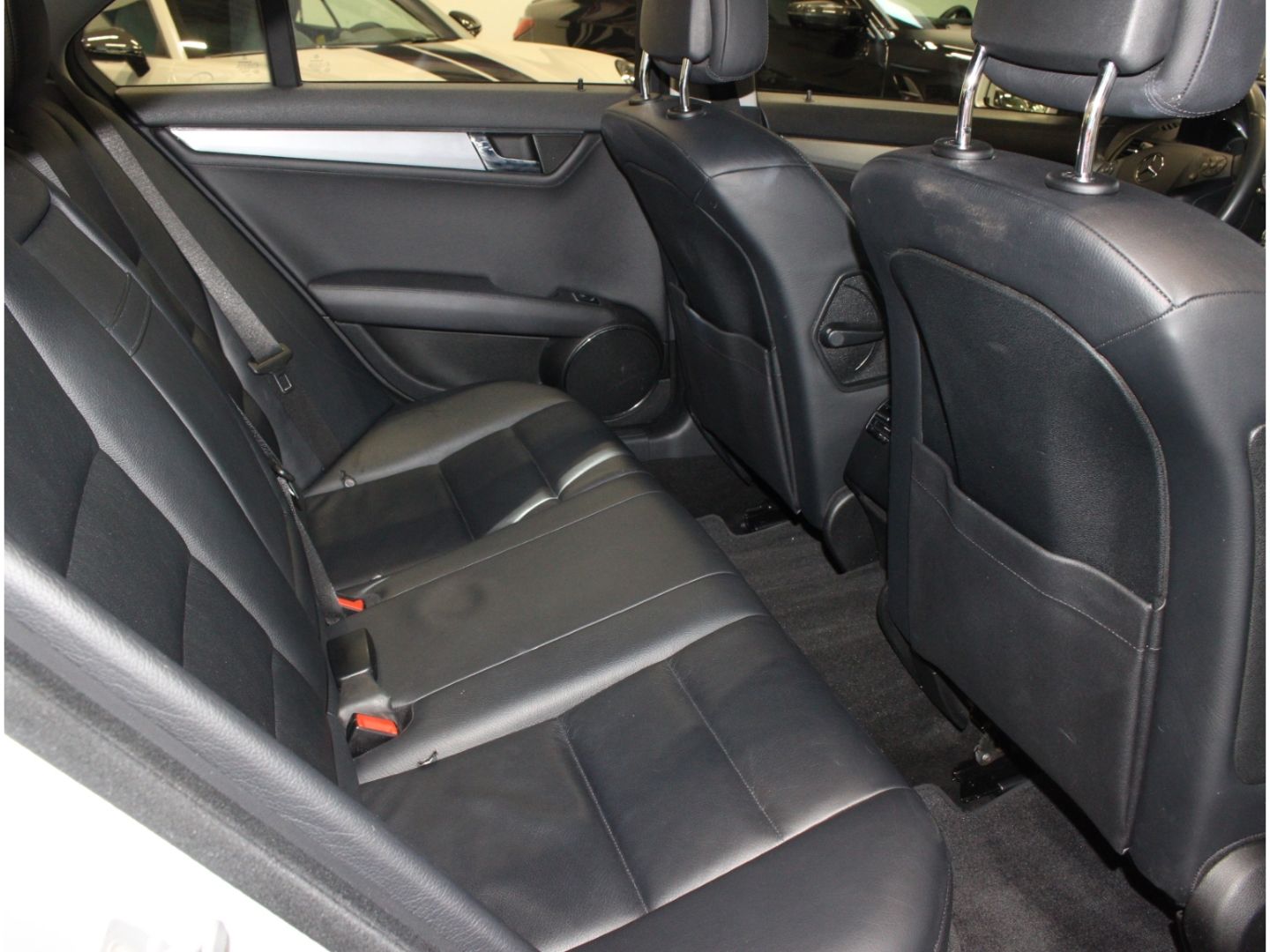 Fahrzeugabbildung Mercedes-Benz C 350 CDI *Avantgarde  *PDC *Navi*Xenon*AHK