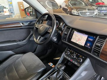 Skoda Kodiaq Scout 4x4 *2. Hand*Panorama*360°-Kamera*