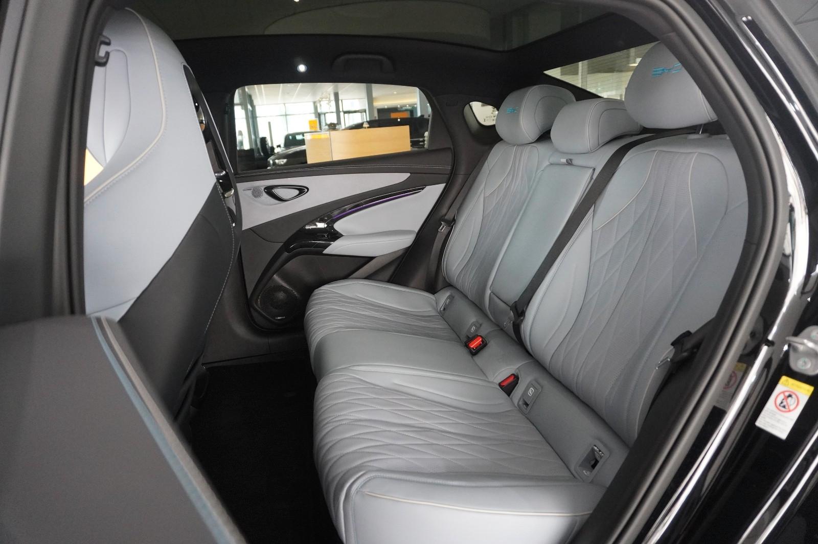 BYD SEAL RWD DESIGN 82,5 KWH NAVI/LED/360°/SPORT/DAB