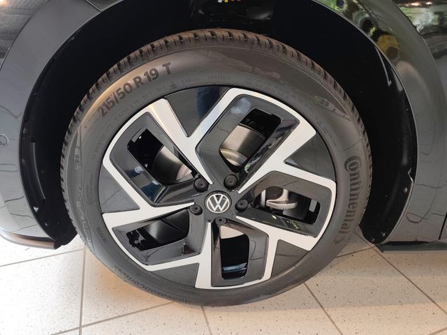 ID.3 Pro 150kW 58KWH Energy*Massage*AHK*Navi*ACC