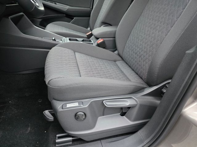 Fahrzeugabbildung Volkswagen Caddy Life Maxi inkl. Rollstuhlrampe