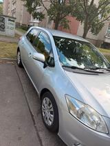 Toyota Auris 1,6 Motor - Toyota Auris in Leipzig