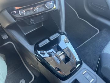 Opel CORSA ELECTRIC EDITION ELEKTROMOTOR 100KW 136 PS