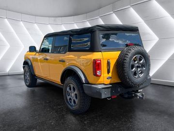 Ford Bronco - 4