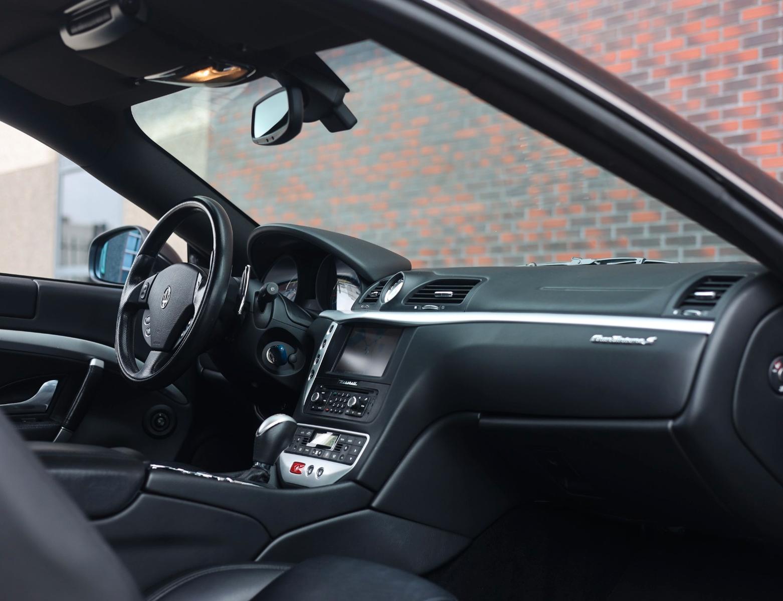 Maserati GranTurismo 4.7 S | Nero Carbonio - Scheckheft
