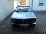 BMW 2002 - blaue BMW 2002