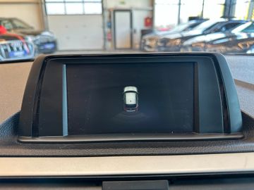 BMW 118 *1.HAND*Service NEU*SCHECKHEFT*TEMPO*PDC*