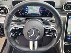 Fahrzeugabbildung Mercedes-Benz C 300d Lim. AMG-Line Navi LED SiHz ACC PDC 360°