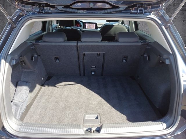 Golf 1.5 eTSI MOVE DSG/AHK/ACC/NAVI/LED
