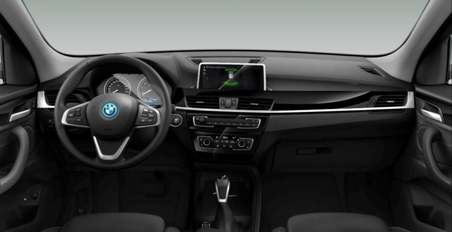 Fahrzeugabbildung BMW X1 xDrive 25e Advantage STORM BAY INDIVIDUAL LED