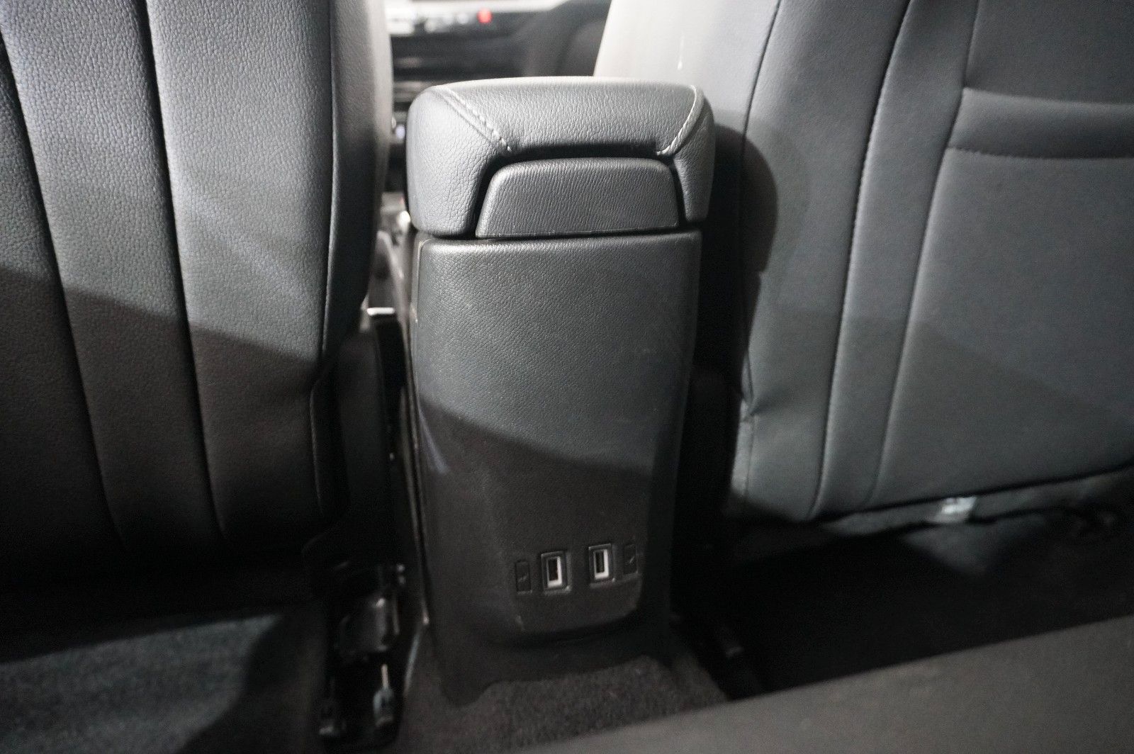 Fahrzeugabbildung Opel Mokka-e ULTIMATE 1-PHASIG NAVI/LED/KAMERA/DAB+