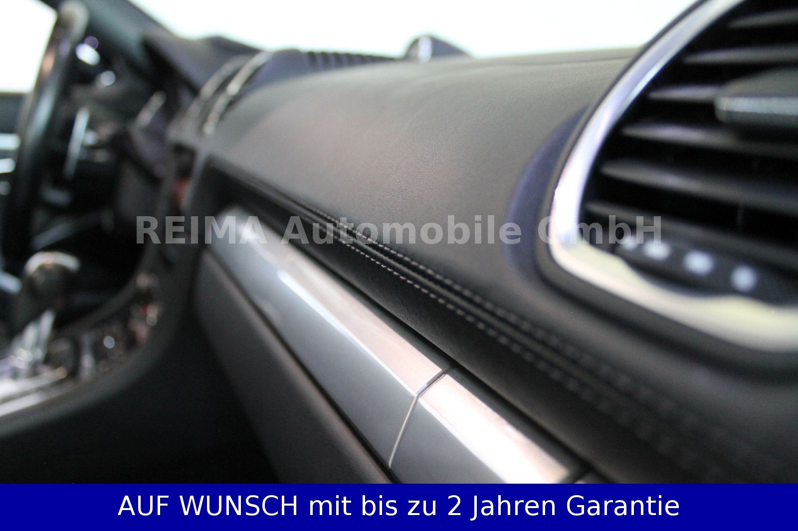 Fahrzeugabbildung Porsche 718 Boxster GTS,  Sport Chrono, D. Auslieferung