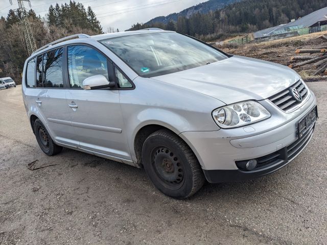 Volkswagen Touran 2.0 TDI DPF Trendline