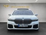 BMW 750d L xDrive M Paket Individual/Sky Lounge Pano - gebrauchte BMW 750 aus dem Jahr 2019