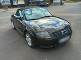 Audi  TT  8N  Cabrio - Audi TT aus 2003: Roadster