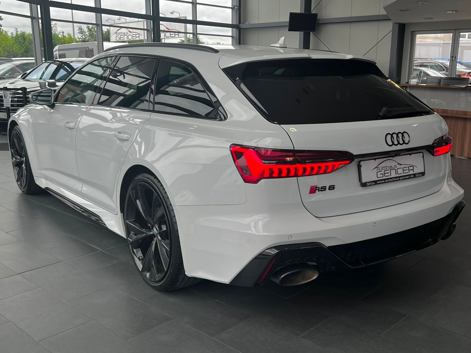 Audi RS6 Avant 4.0 TFSI quattro "Laser/B&O/Head-Up" foto 6