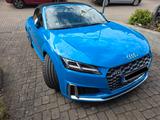 Audi TTS quattro Roadster - B/O Sound  - blaue Audi TTS