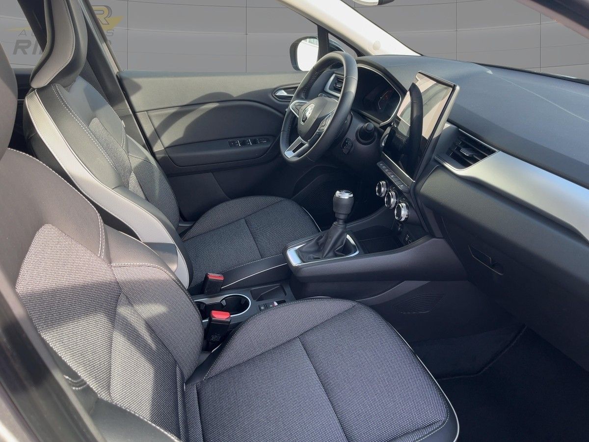 Fahrzeugabbildung Renault Captur Intens TCe 90