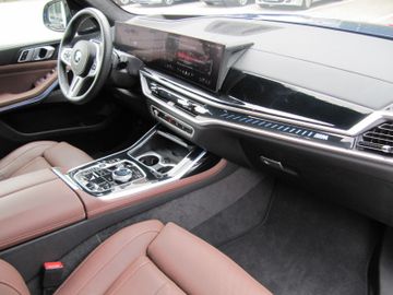 BMW X7 M60 - 7