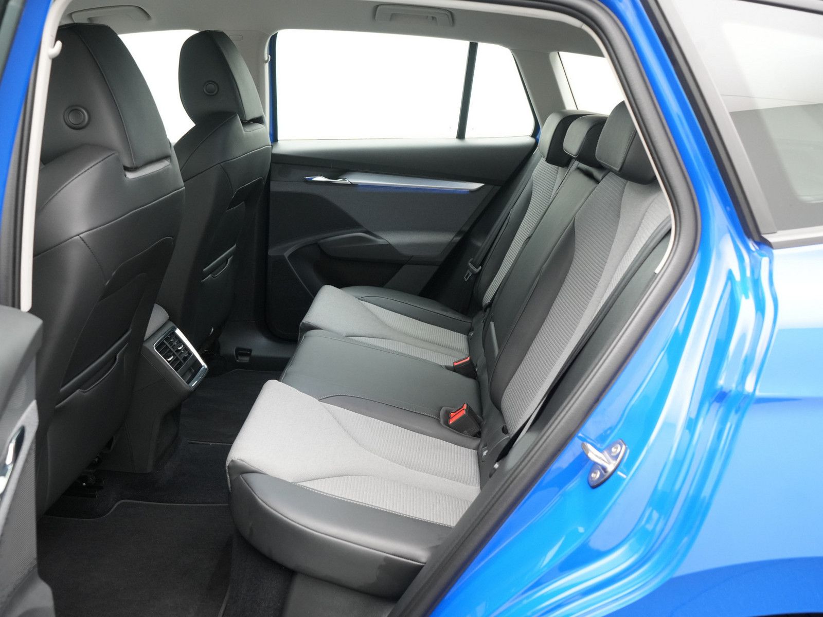 Skoda Enyaq - Bild 12