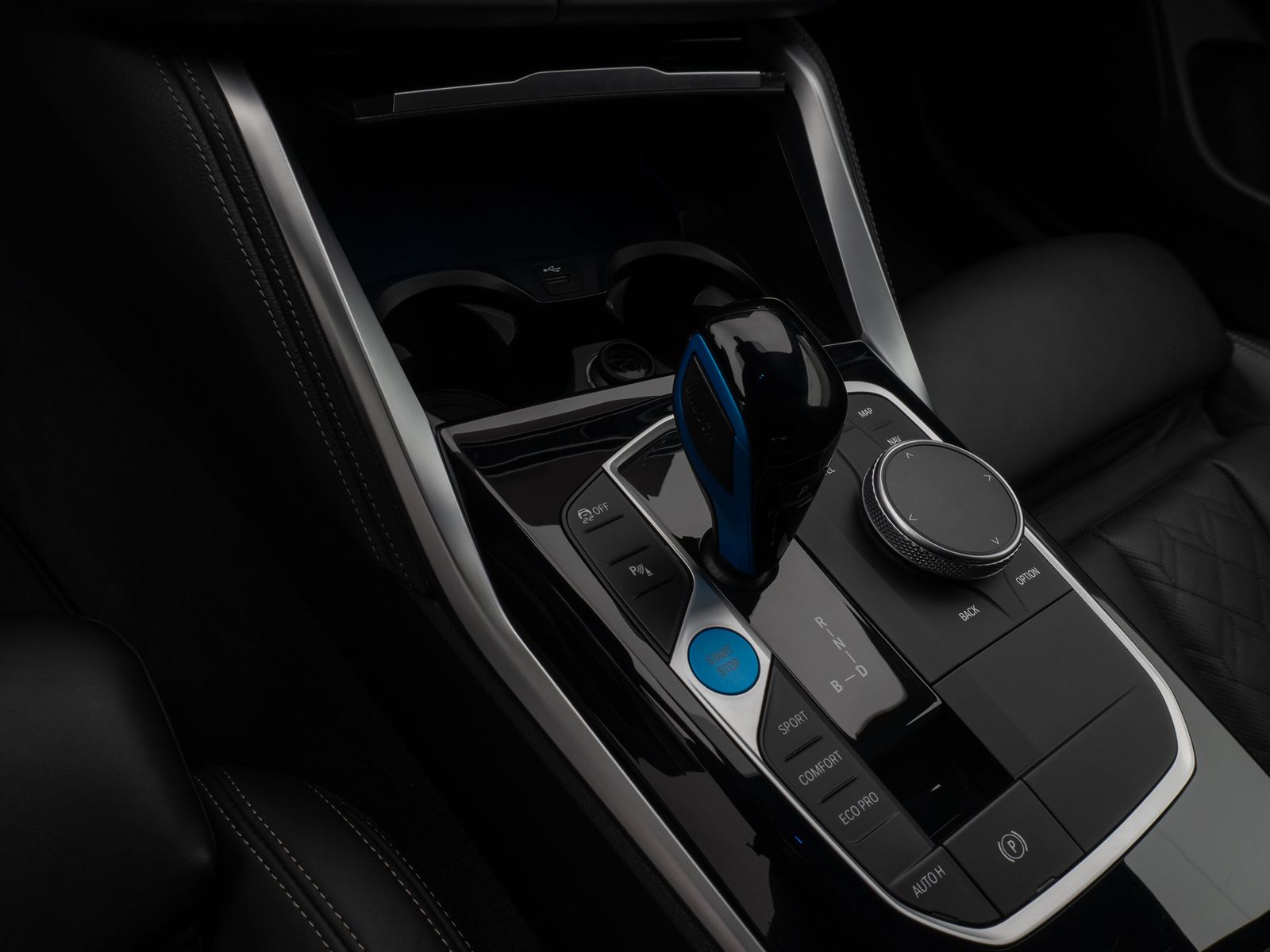 Fahrzeugabbildung BMW i4 M50 Gran Coupé Kamera Laser H/K HUD ACC AHK