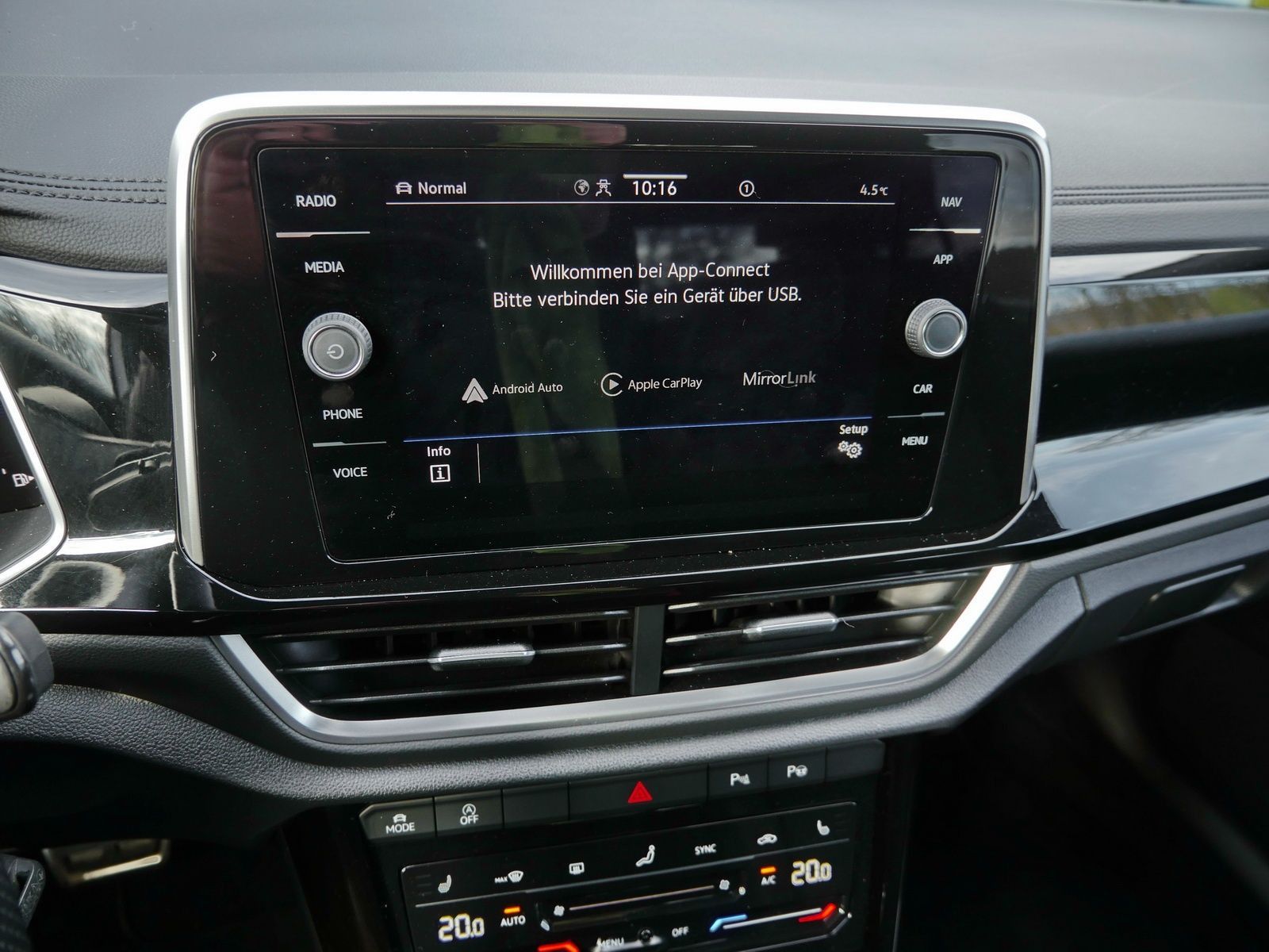 Volkswagen T-Roc - Bild 19