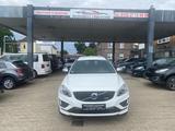 Volvo XC60 Momentum 2WD *R-Design-Paket* - Volvo Gebrauchtwagen von 2014