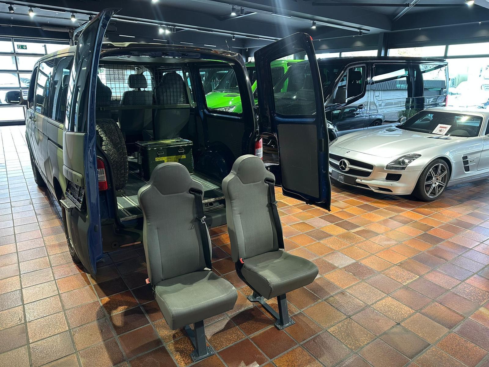 Volkswagen T5 WIDDER 4MOTION ROCKTON SEIKEL BUNDESWEHR OFFR