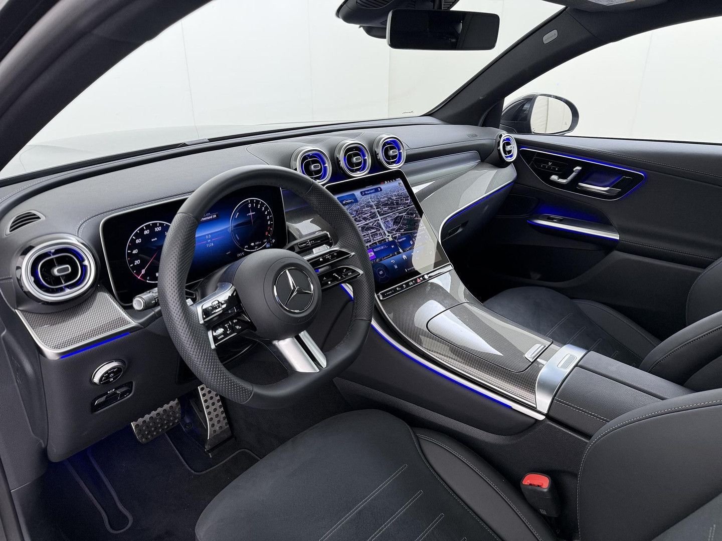 Mercedes-Benz GLC 300 Coupé 300e 4MATIC Sport Edition | AHK We imagem 2