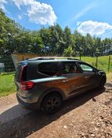 Dacia Jogger Hybrid 140 M-M-Auto Extreme+ 5-Sitzer...