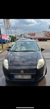 Fiat Punto 1.4 Benziner - Fiat Punto in Oberhausen