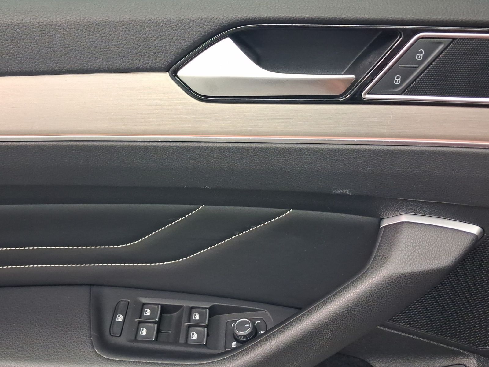 Volkswagen Passat Alltrack - Bild 8