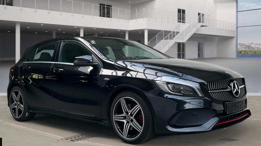 Mercedes-Benz A 250 4Matic AMG Navi Carplay SHZ Kamera LED