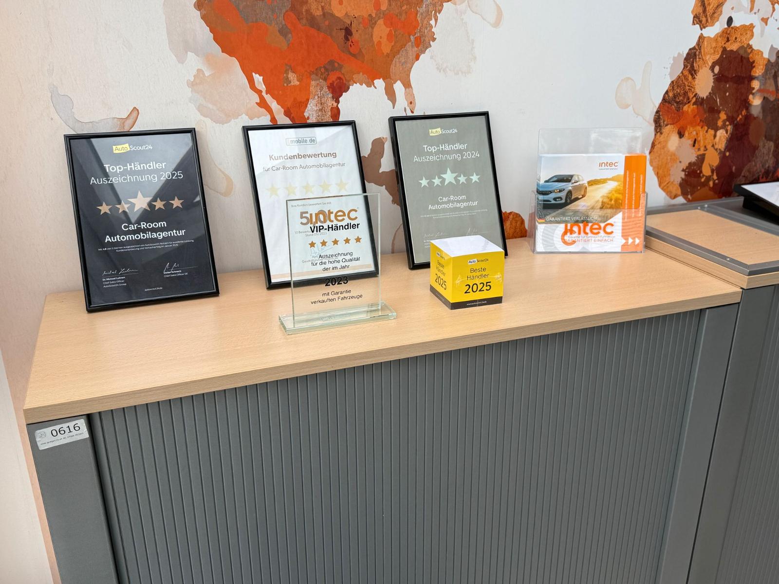 showroom-image-main