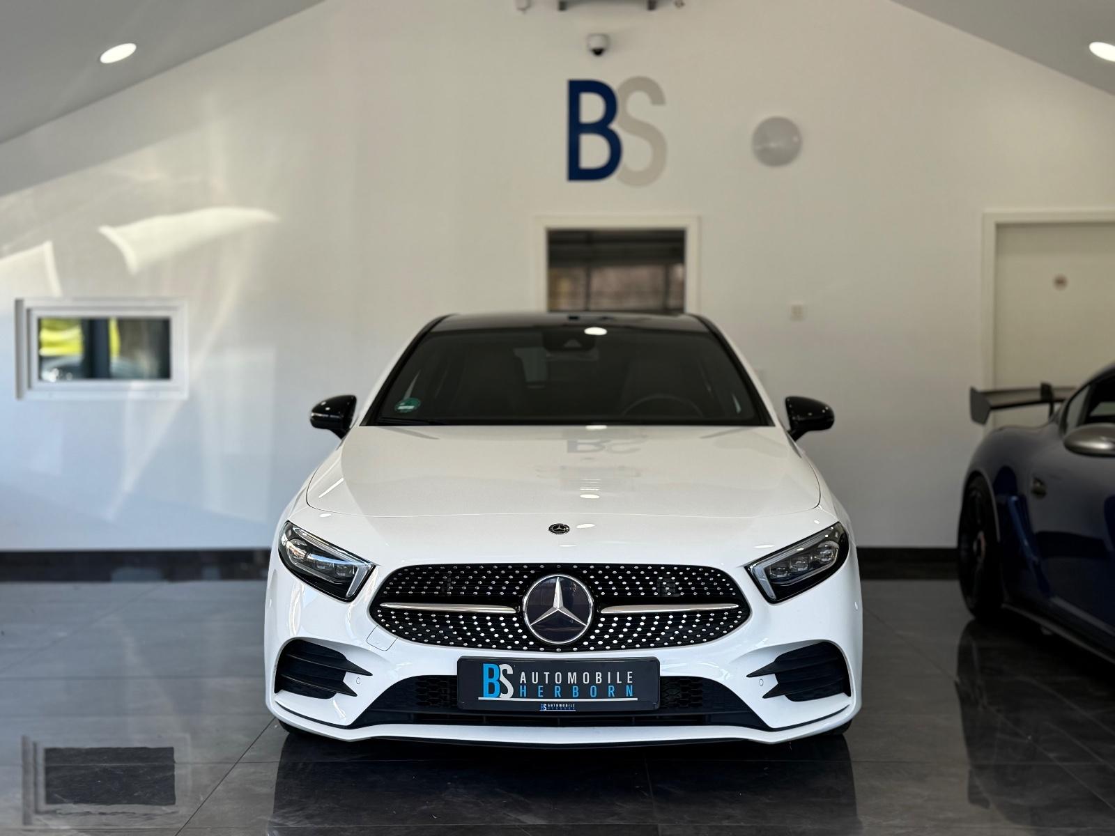 Mercedes-Benz A 220 AMG Line/Night/Pano/Ambiente/Virtual/LED