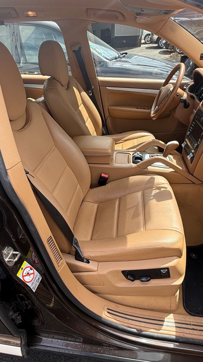 Fahrzeugabbildung Porsche Cayenne Diesel