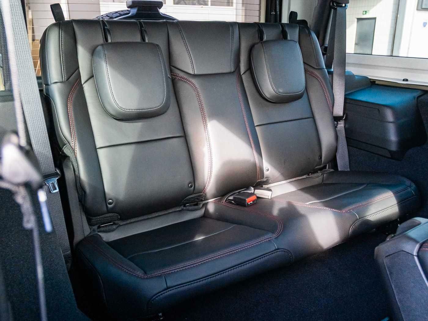 Fahrzeugabbildung Jeep Wrangler 2.0T-GDI Rubicon Recon Xtreme 4x4 WARN