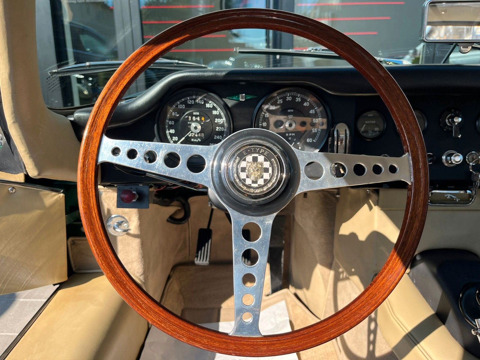 Fahrzeugabbildung Jaguar E-Type 3.8 OTS Serie 1 Cabriolet*Gut+*