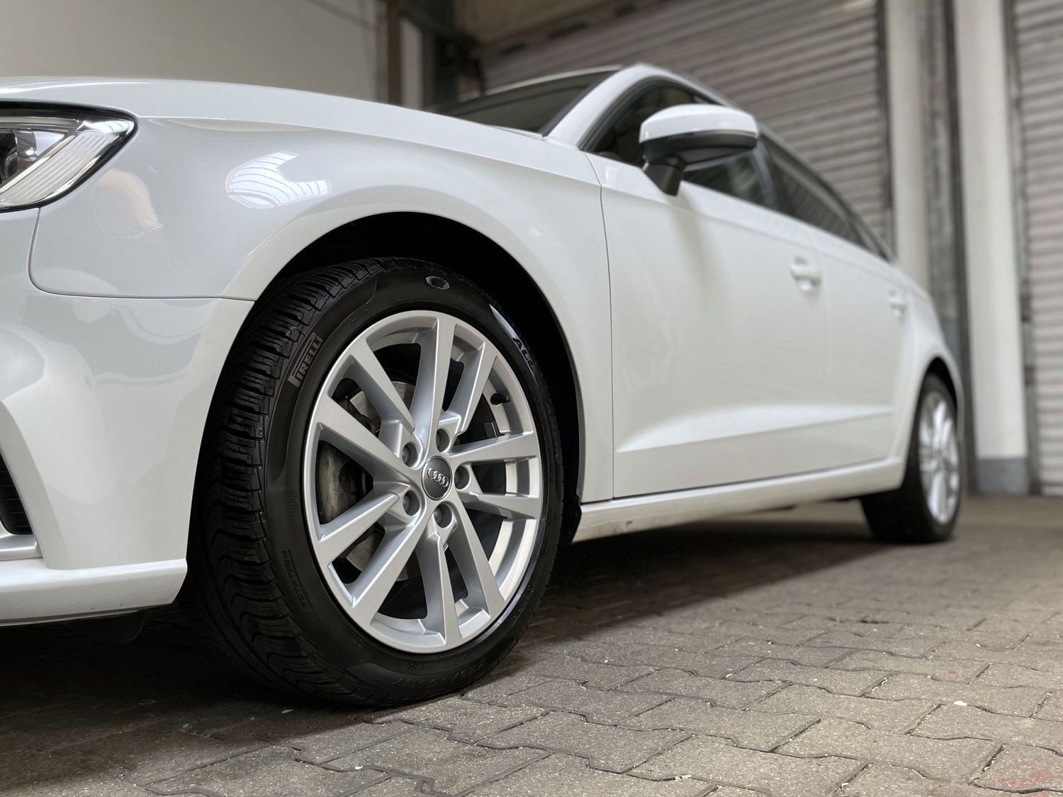 Fahrzeugabbildung Audi A3 30 TDI sport #ACC#Xenon#Virtual#Keyless#Spur#