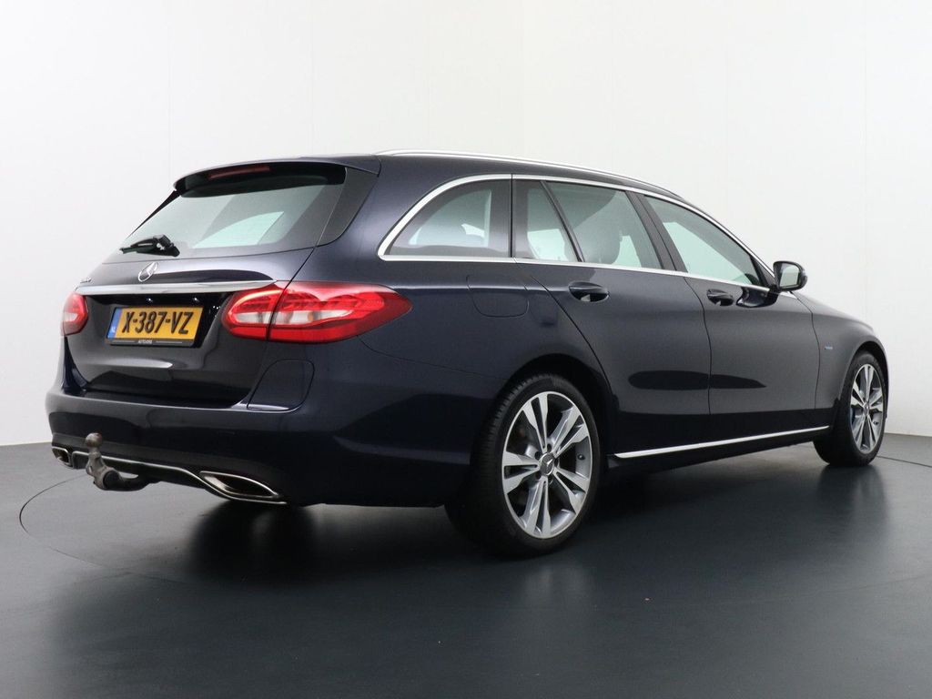 Mercedes-Benz C 350 Estate e AHK | navi | luftfederung |