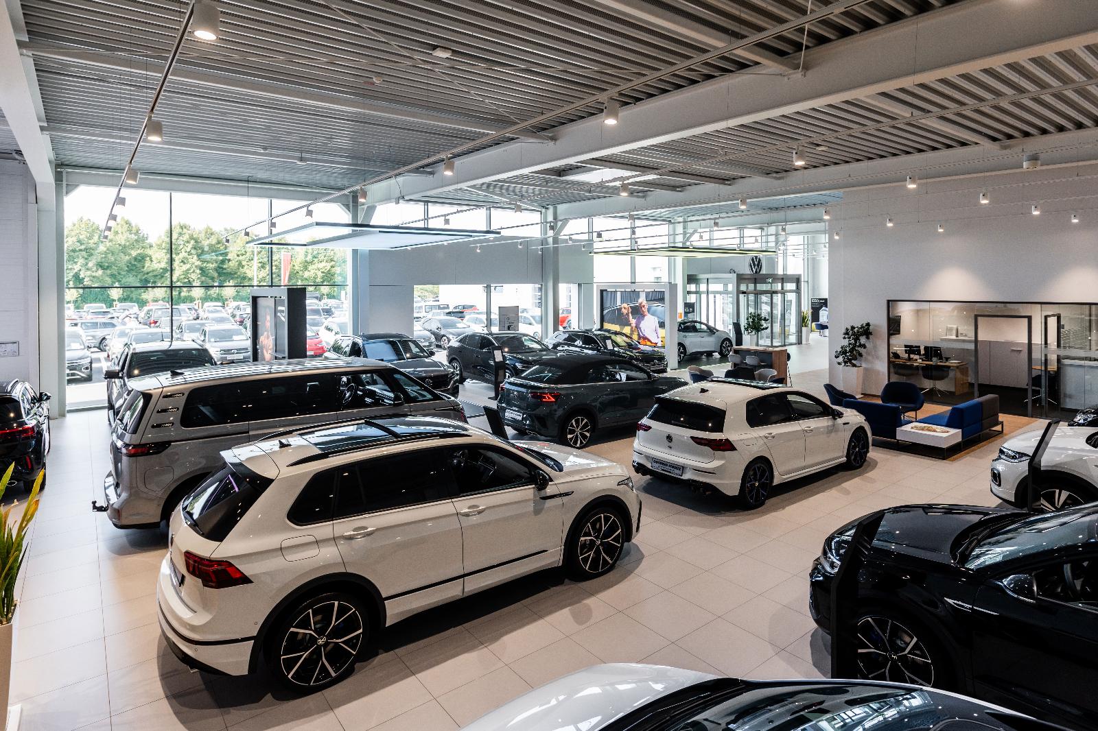 showroom-image-main
