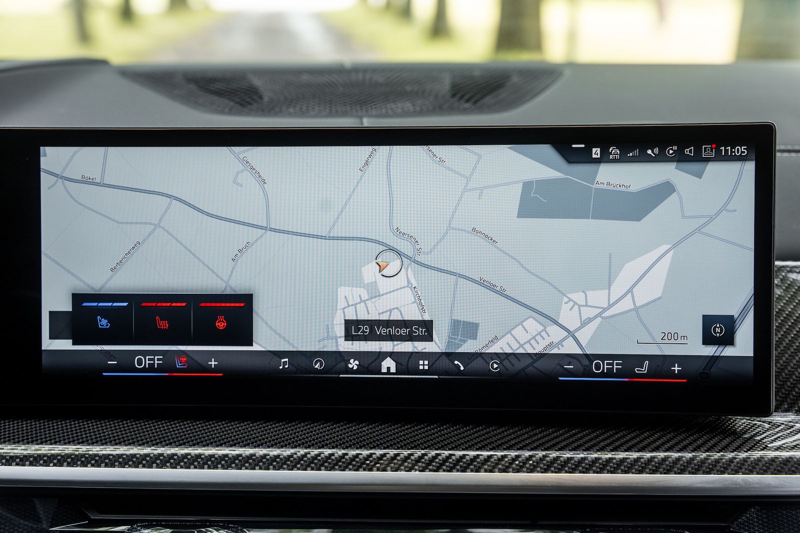 Fahrzeugabbildung BMW X5 40d xDrive M-SPORT PRO|AHK|CARBON|LUFT|ICONIC
